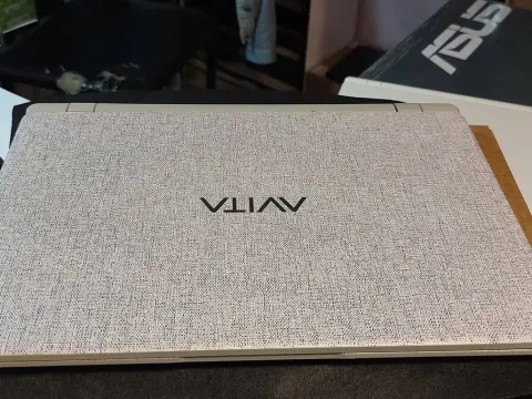 Laptop Core i5, 8GB RAM, 256GB SSD