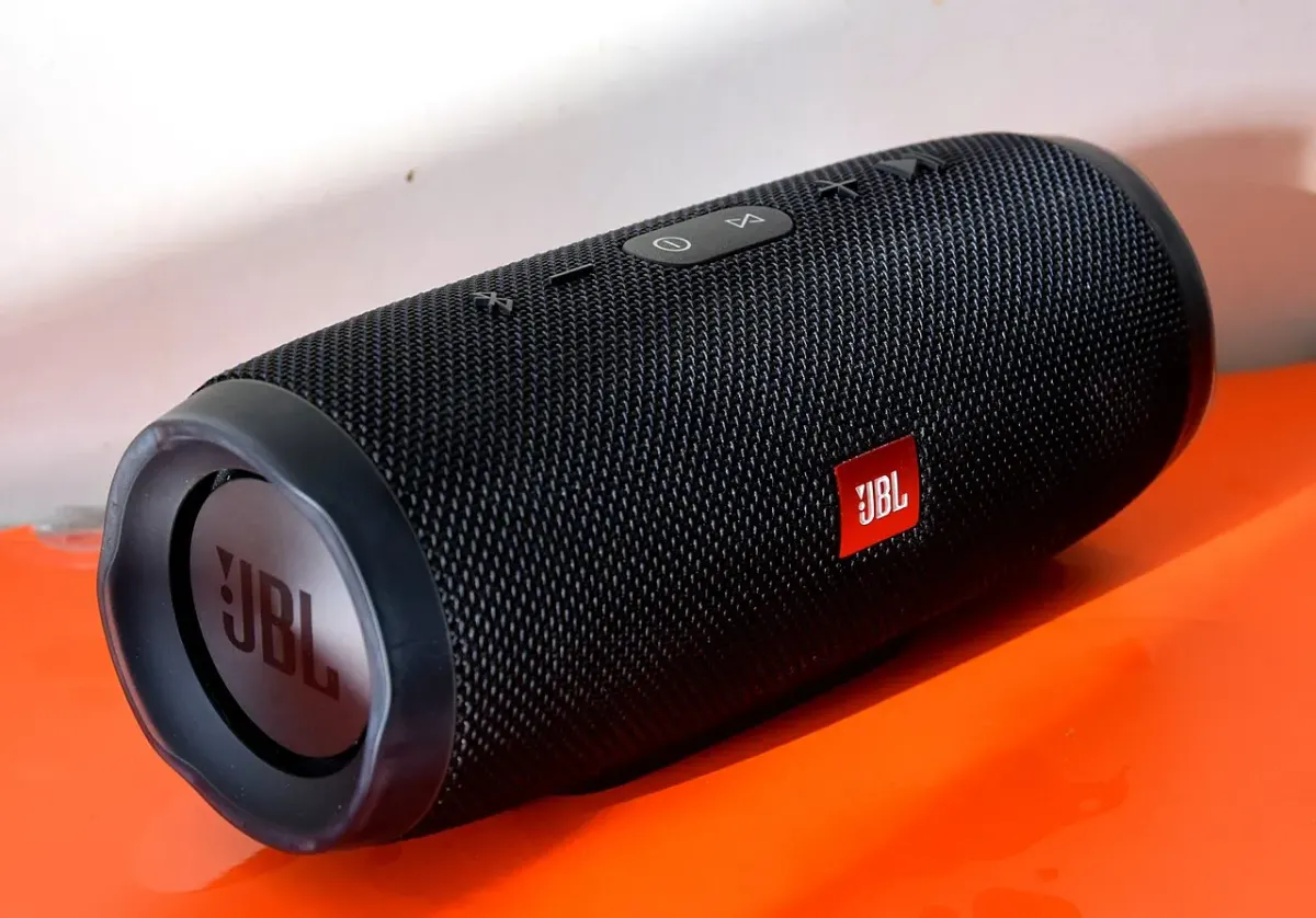 JBL Charge 4 Bluetooth speaker, photo 2