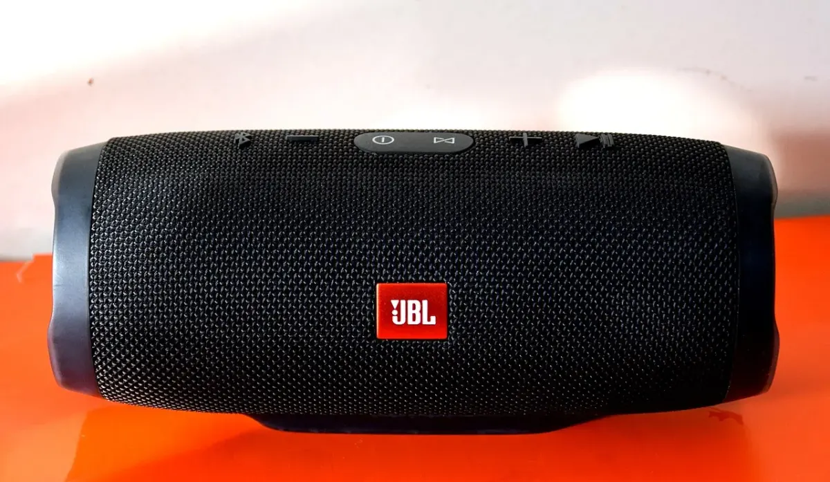 JBL Charge 4 Bluetooth speaker, photo 1